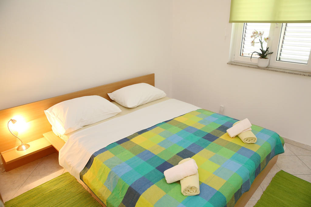 Apartmani Ukalovic Zadar Exterior foto