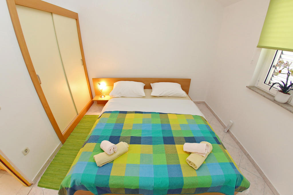 Apartmani Ukalovic Zadar Exterior foto