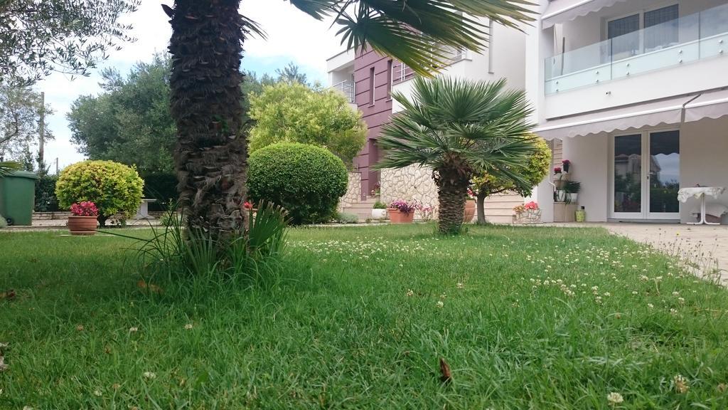 Apartmani Ukalovic Zadar Exterior foto