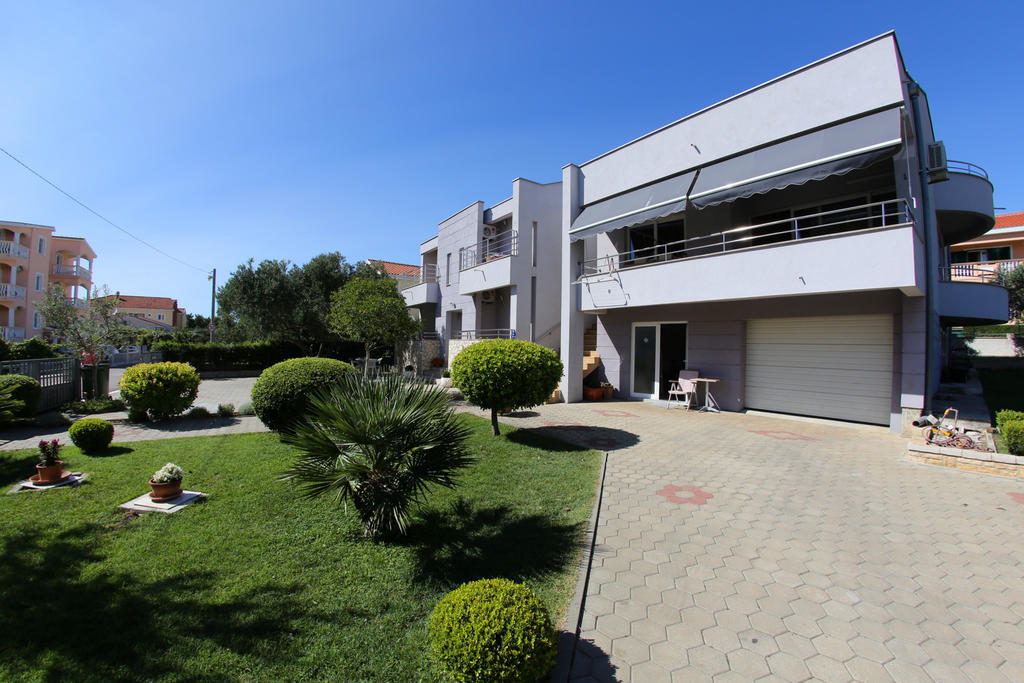 Apartmani Ukalovic Zadar Exterior foto